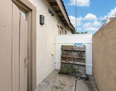 Serra Mesa Two-Bedroom Suite with Private Entrance & Bath