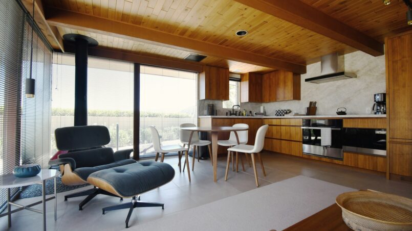 Serra Mesa San Diego whole home rental - open living room